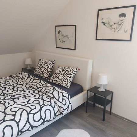 Apartment Cedar Zagreb Airport - Velika Gorica Scitarjevo Ngoại thất bức ảnh