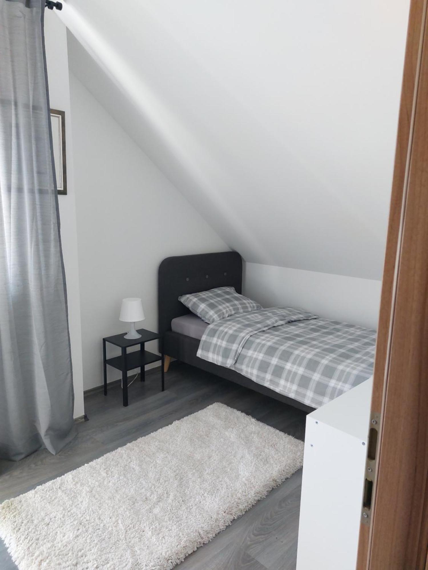 Apartment Cedar Zagreb Airport - Velika Gorica Scitarjevo Ngoại thất bức ảnh